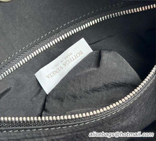 Famous Brand Bottega Veneta Mens Crossroad Multipocket Backpack Bag in Nylon 837377 Black 2025