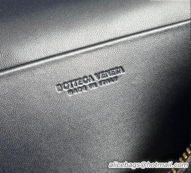 Promotional Bottega Veneta Bang Bang Vanity Case in Intrecciato Leather 789109 Midnight Blue 2025