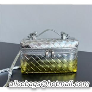 Luxury Cheap Bottega Veneta Bang Bang Vanity Case in Intrecciato Leather 789109 Silver/Gold 2025