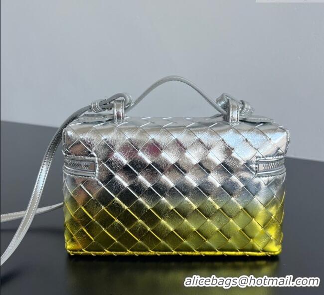 Luxury Cheap Bottega Veneta Bang Bang Vanity Case in Intrecciato Leather 789109 Silver/Gold 2025