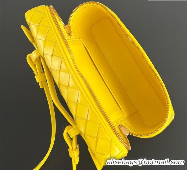 Good Looking Bottega Veneta Bang Bang Vanity Case in Intrecciato Leather 789109 Sulfur Yellow 2025