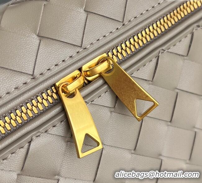 Luxury Cheap Bottega Veneta Bang Bang Vanity Case in Intrecciato Leather 789109 Pinecone Brown 2025