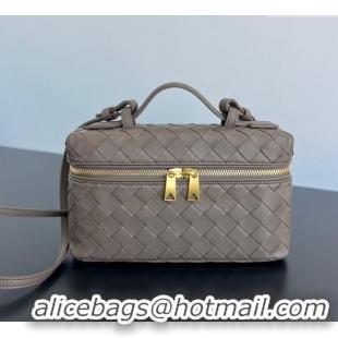 Top Grade Bottega Veneta Bang Bang Vanity Case in Intrecciato Leather 789109 Limestone Grey 2025