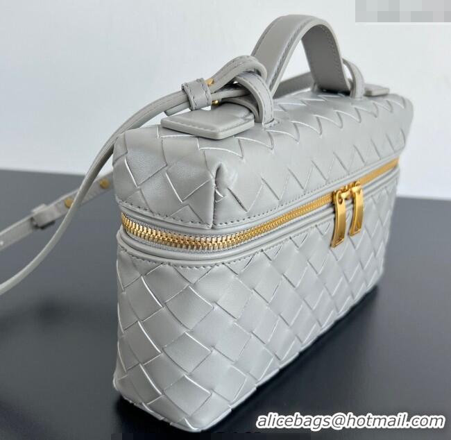 Grade Quality Bottega Veneta Bang Bang Vanity Case in Intrecciato Leather 789109 Silver Grey 2025
