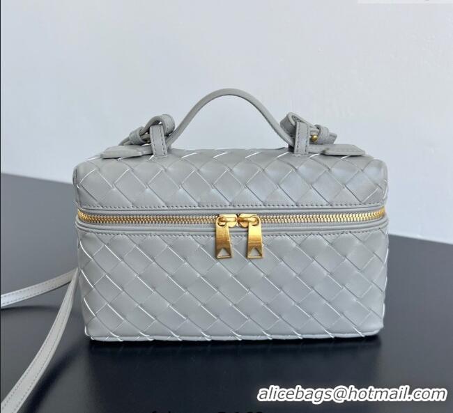 Grade Quality Bottega Veneta Bang Bang Vanity Case in Intrecciato Leather 789109 Silver Grey 2025