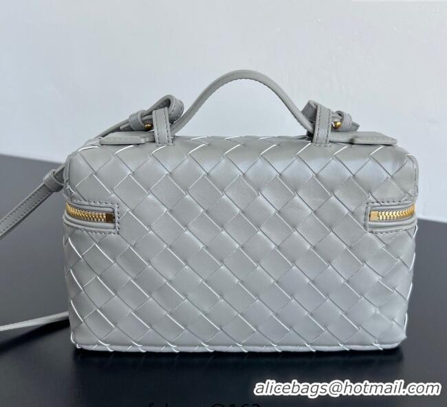 Grade Quality Bottega Veneta Bang Bang Vanity Case in Intrecciato Leather 789109 Silver Grey 2025