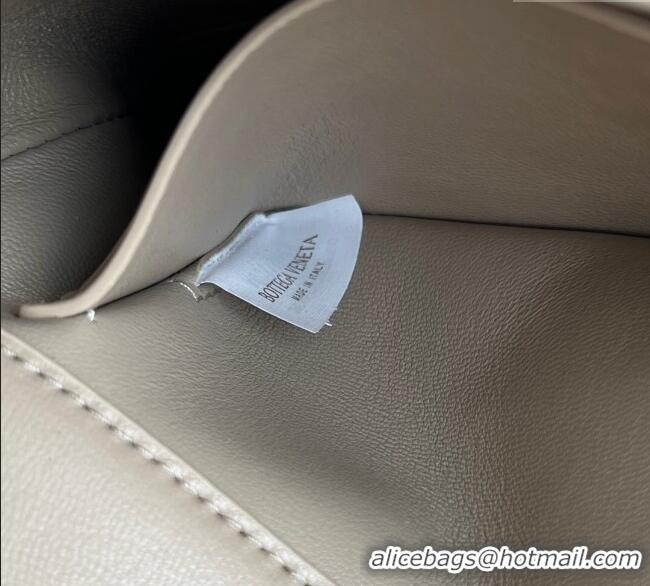 Luxury Cheap Bottega Veneta Knot Lock Cross-body Bag in Intrecciato Leather 817191 Light Beige 2025