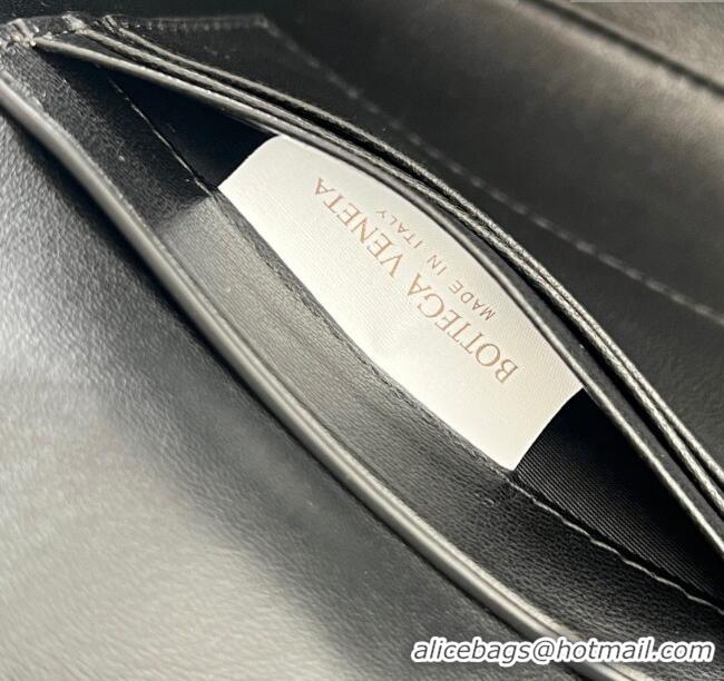 Buy Fashionable Bottega Veneta Long Clutch Bag Andiamo in Intrecciato Leather 741511 Black 2025