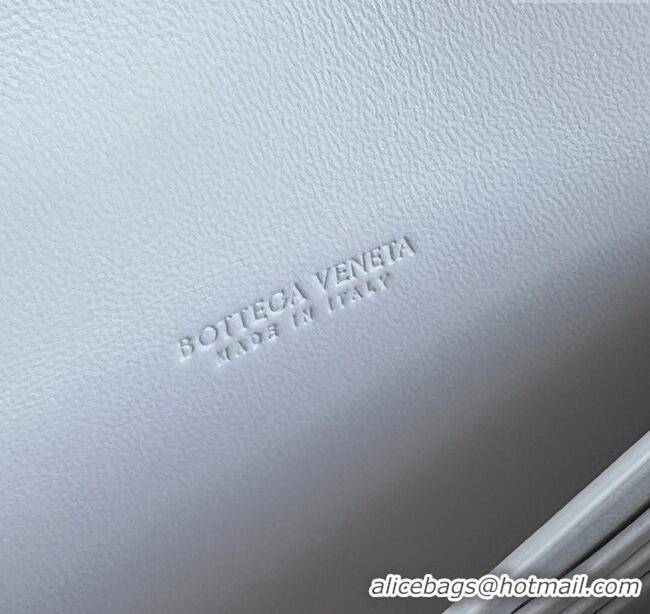 Best Price Bottega Veneta Long Clutch Bag Andiamo in Intrecciato Leather 741511 Sea Salt 2025