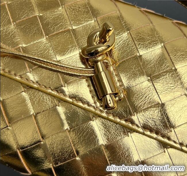 Buy Discount Bottega Veneta Long Clutch Bag Andiamo in Intrecciato Leather 741511 Gold 2025