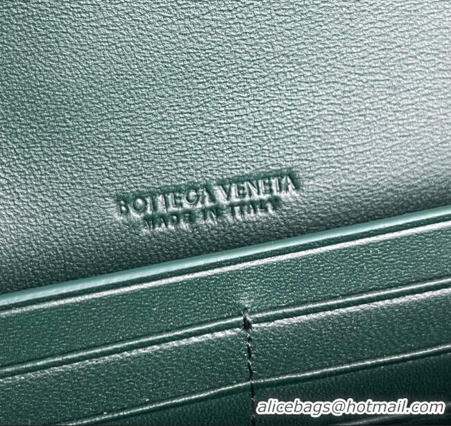 Discount Bottega Veneta Long Clutch Bag Andiamo in Crocodile Embossed Leather 741511 Emerald Green 2025