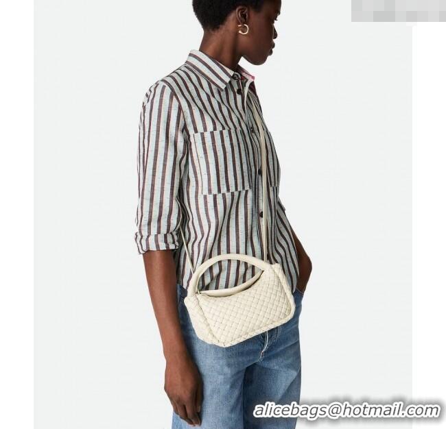 Shop Promotional Bottega Veneta Small Cobble Top Handle bag in Intreccio Leather 805739 Sea Sault 2025