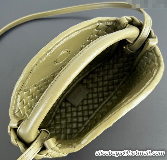 Super Quality Bottega Veneta Small Cobble Top Handle bag in Intreccio Leather 805739 Seaweed Green 2025