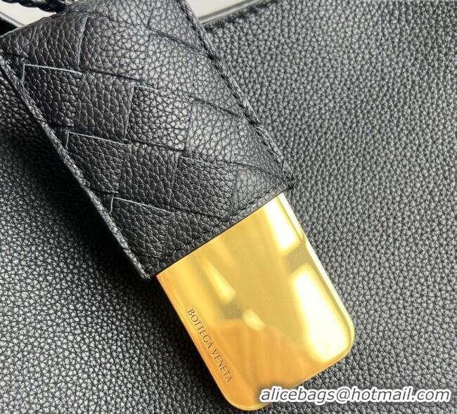 Free Shipping Bottega Veneta Large Campana Shoulder Bag in Grained Leather 844251 Black 2025