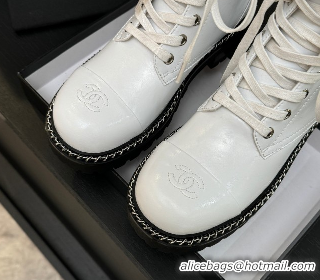 Pretty Style Chanel Lambskin and Quilted Leather Laced-up Ankle Boots 5cm with Chain White CH11030320 1103139