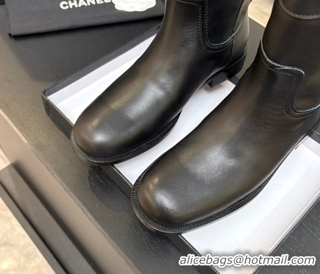 Luxury Chanel Calfskin Leather Flat Ankle Boots Black 2025 CH110401 1104004