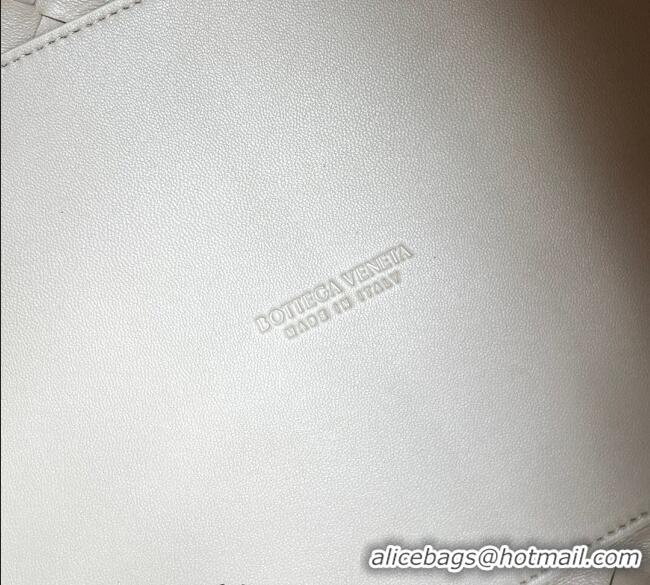 Luxury Cheap Bottega Veneta Large Parachute Shoulder Bag in Intrecciato Leather 796571 Ecru Beige 2025