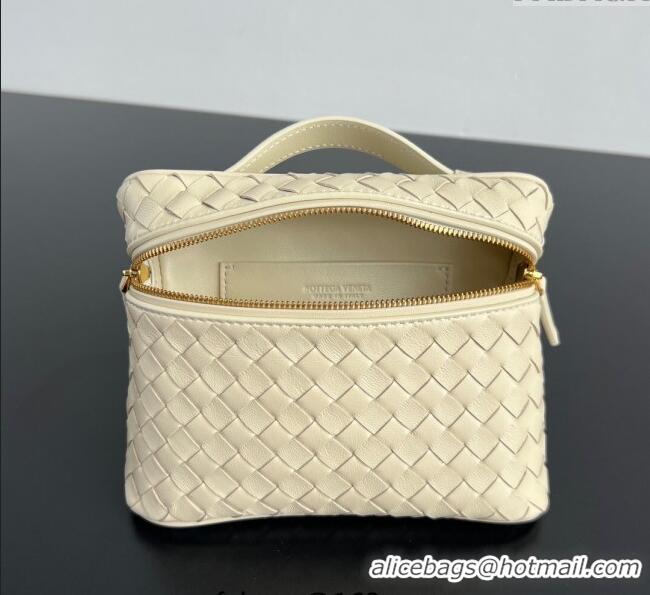 Spot Bulk Bottega Veneta Small Soft Vanity Bag in Intrecciato Leather 843800 Sea Sault 2025