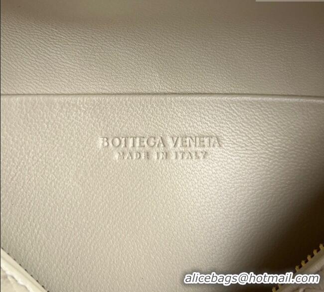 Spot Bulk Bottega Veneta Small Soft Vanity Bag in Intrecciato Leather 843800 Sea Sault 2025