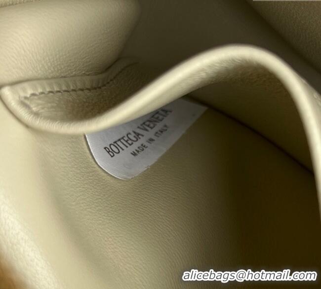 Spot Bulk Bottega Veneta Small Soft Vanity Bag in Intrecciato Leather 843800 Sea Sault 2025