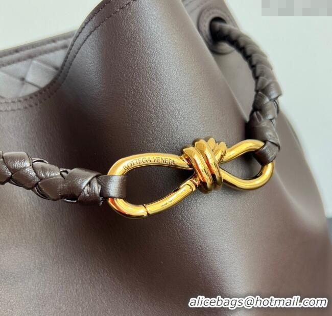 Original Cheap Bottega Veneta Andiamo Bucket Bag in Calf Leather 844169 Fondant Brown 2025