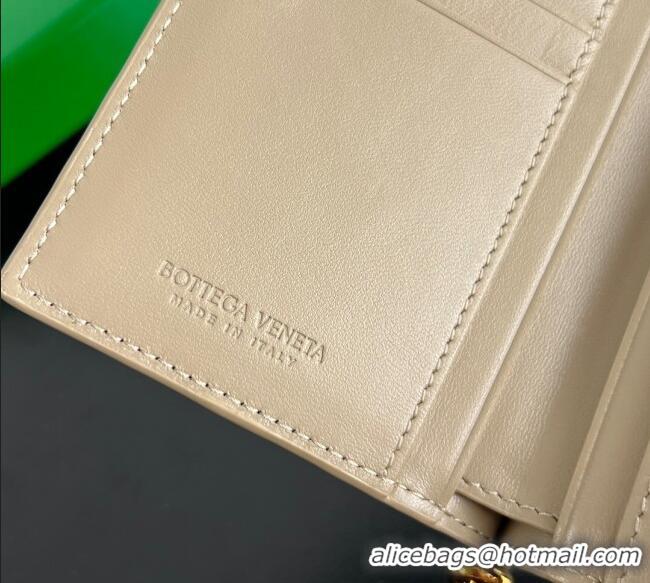 Inexpensive Bottega Veneta Solstice Medium Bi-Fold Wallet in Intrecciato Leather 806078 Beige 2025