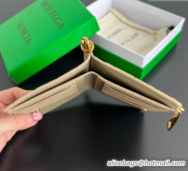 Inexpensive Bottega Veneta Solstice Medium Bi-Fold Wallet in Intrecciato Leather 806078 Beige 2025