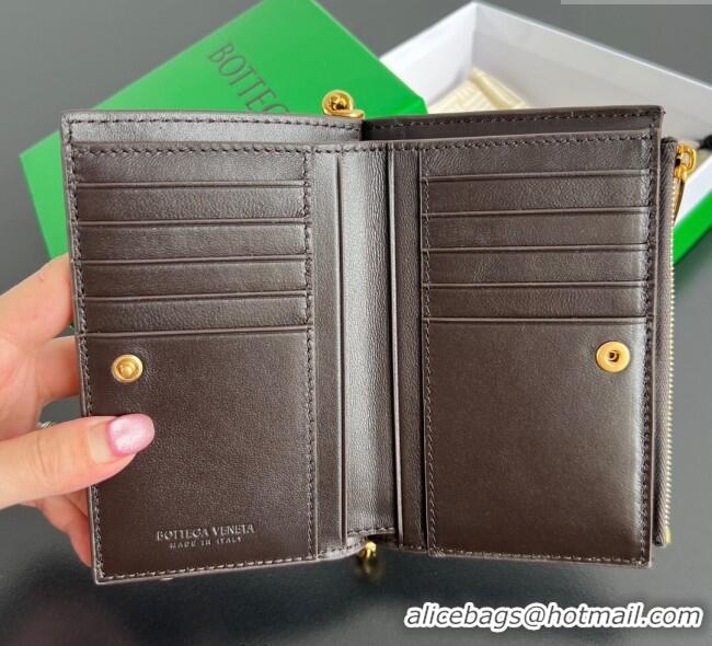 Luxury Cheap Bottega Veneta Solstice Medium Bi-Fold Wallet in Intrecciato Leather 806078 Fondant Brown 2025