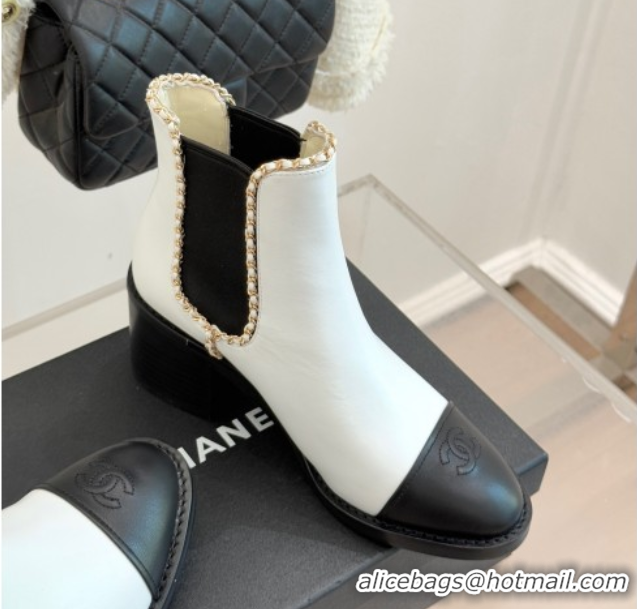 Popular Style Chanel Calfskin Leather Heel Ankle Boots 5cm with Chain White CH110402 1104028