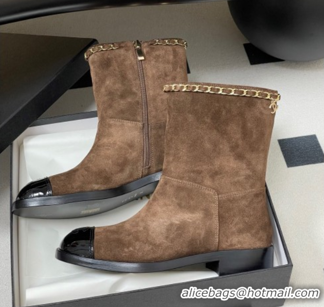 Charming Chanel Suede and Patent Leather Flat Ankle Boots 3.5cm with Chain Brown 2025 CH110403 1104032