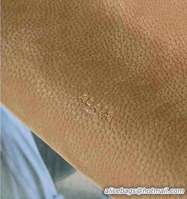 New Design Alaia Le Click Small Shoulder Bag in Grained Nubuck Leather 998054S Beige 2025