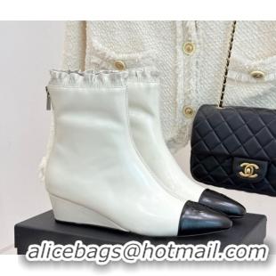 Best Price Chanel Shiny Calfskin Leather Wedge Ankle Boots White 2025 CH110410 1104053