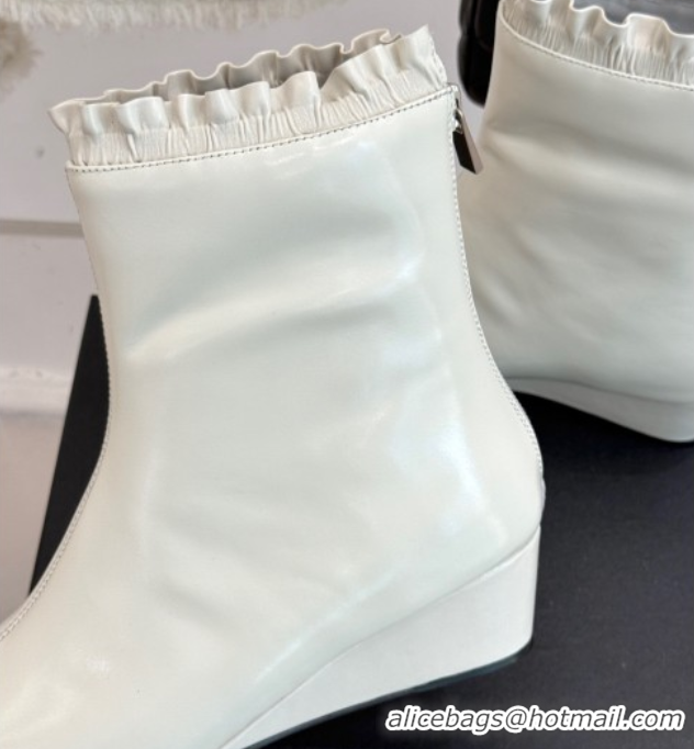 Best Price Chanel Shiny Calfskin Leather Wedge Ankle Boots White 2025 CH110410 1104053