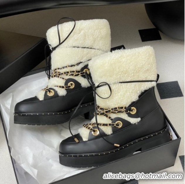 Best Product Chanel Calfskin Leather and Wool Snow Ankle Boots with Chain Black/White 2025 CH110403 1104065