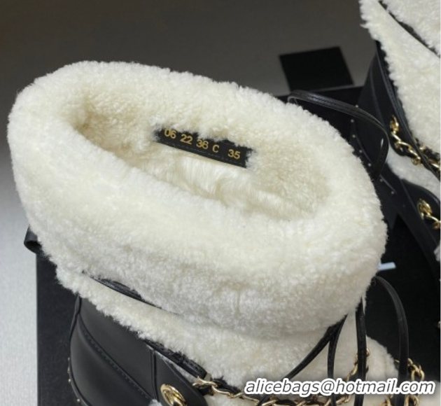 Best Product Chanel Calfskin Leather and Wool Snow Ankle Boots with Chain Black/White 2025 CH110403 1104065