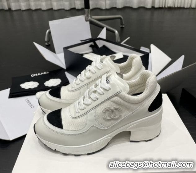 Pretty Style Chanel Trainers/Senakers in Mixed Fibers, Shiny Calfskin & Suede Calfskin G46871 White 5111102