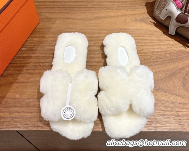 Good Looking Hermes Oran Sandals in Shearling Wool H101615 White