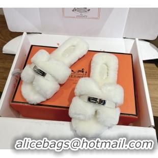 Good Looking Hermes Oran Sandals in Shearling Wool with Kelly Buckle H101621 White