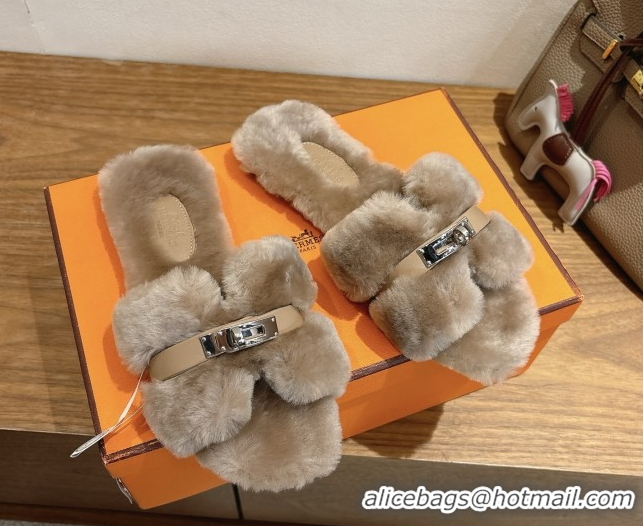 Popular Style Hermes Oran Sandals in Shearling Wool with Kelly Buckle H101623 Khaki