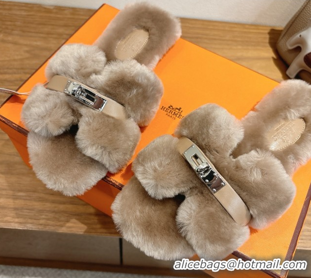 Popular Style Hermes Oran Sandals in Shearling Wool with Kelly Buckle H101623 Khaki