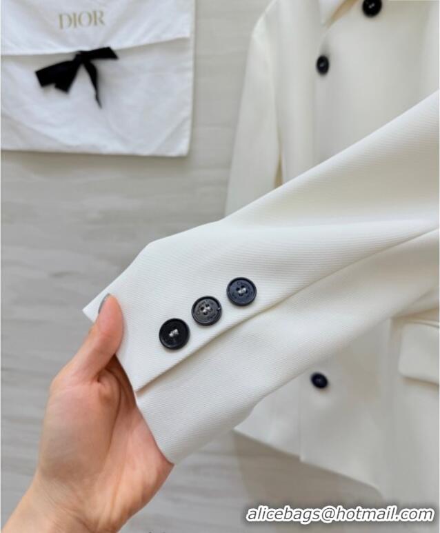 Famous Brand Dior Short Coat DR120256 White 2025