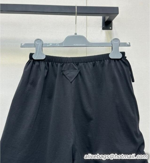 Famous Brand Prada Reversible Nylon and Cotton Shorts PR120220 Black 2025