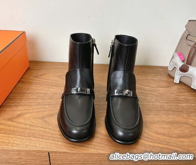 Luxury Hermes Kelsy Flat Ankle Boots in Calfskin Leather with Kelly Buckle Strap Black 1023048