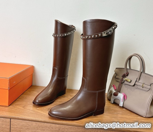Luxurious Hermes Jumping High Flat Boots in Calfskin Leather with Studded Kelly Buckle Strap Dark Brown 1023068