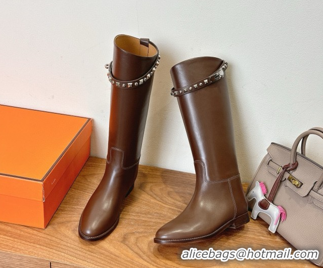 Luxurious Hermes Jumping High Flat Boots in Calfskin Leather with Studded Kelly Buckle Strap Dark Brown 1023068