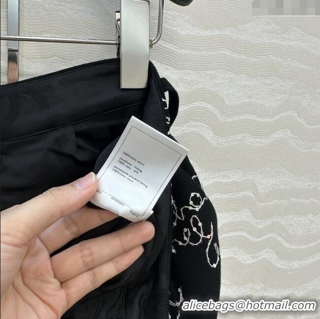 Fashion Discount Chanel Wool Shorts CH112720 Black 2025