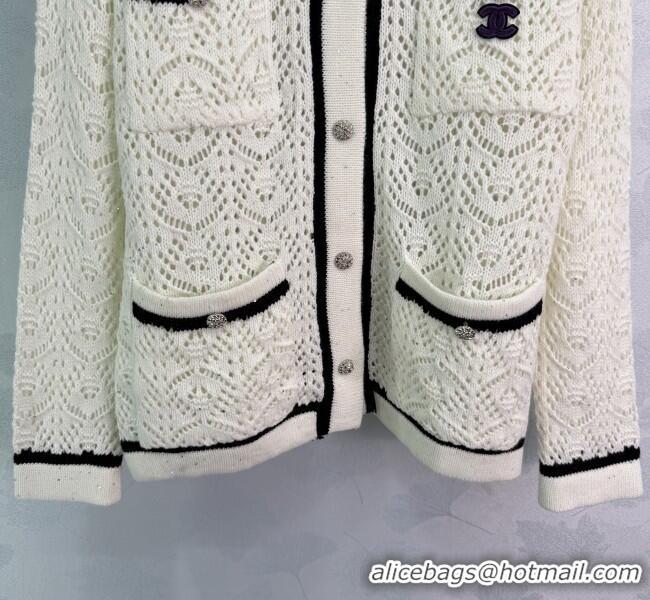 Famous Brand Chanel Wool Knit Cardigan CH120104 White 2025