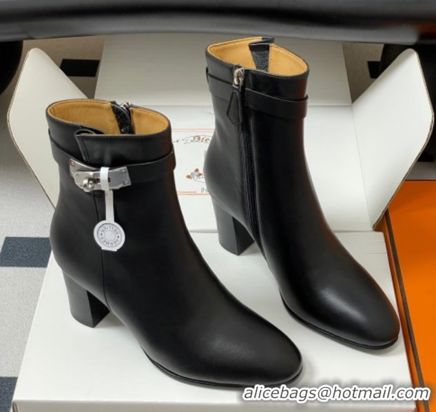 Sophisticated Hermes Saint Germain Heel Ankle Boots 7.5cm in Calfskin Leather with Kelly Buckle Black 1023183