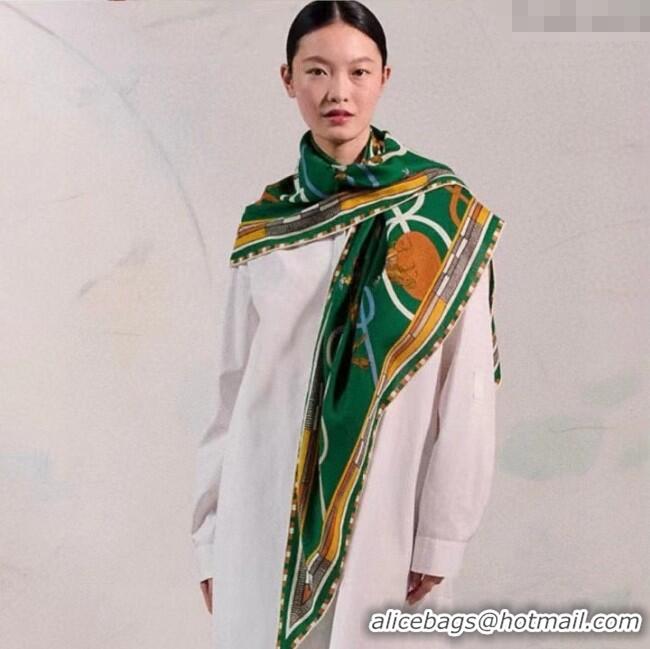 Spot Bulk Hermes Cashmere & Silk Triangle Scarf H110710 Green 2025