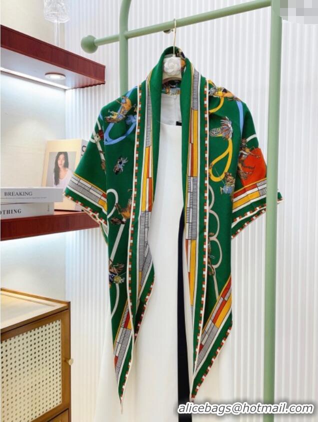 Spot Bulk Hermes Cashmere & Silk Triangle Scarf H110710 Green 2025